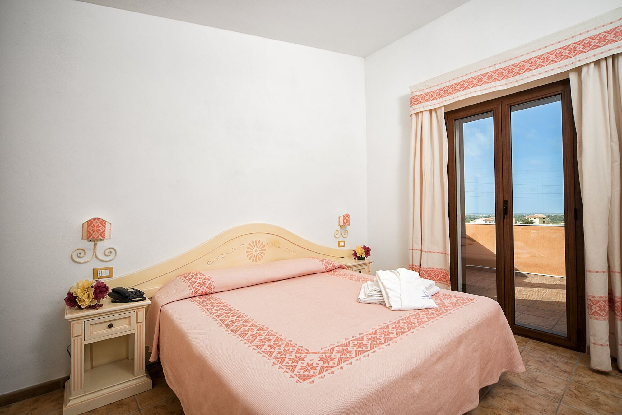Montiruju Hotel